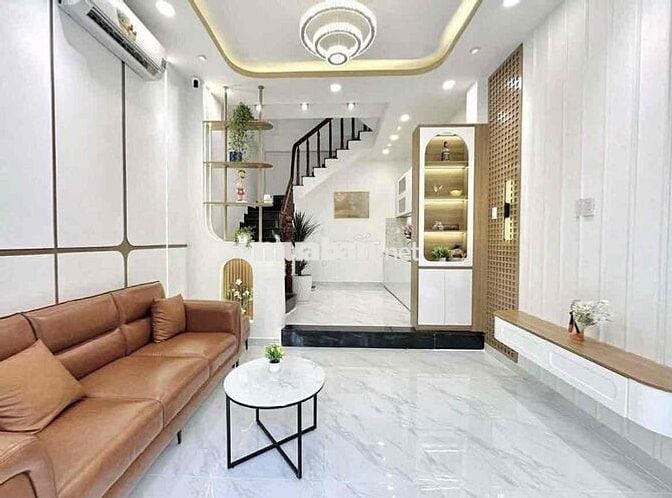 RA GẤP NHÀ TRẦN KHẮC TRÂN-QUẬN 1 GIÁ 6tỷ999/ 52m2 SỔ HỒNG RIÊNG