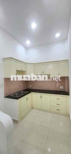 Bán nhà hẻm xe tải Phan Huy Ích, 4x9m, 4PN, 3WC, tiện ở hoặc cho thuê