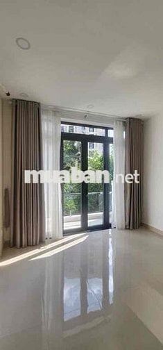 Bán nhà hẻm xe tải Phan Huy Ích, 4x9m, 4PN, 3WC, tiện ở hoặc cho thuê
