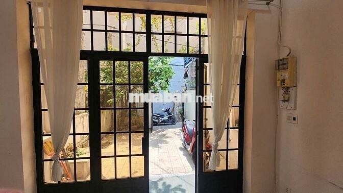 CHO THUÊ NHÀ NGUYÊN CĂN SIÊU RỘNG GẦN CÔNG VIÊN GIA ĐỊNH