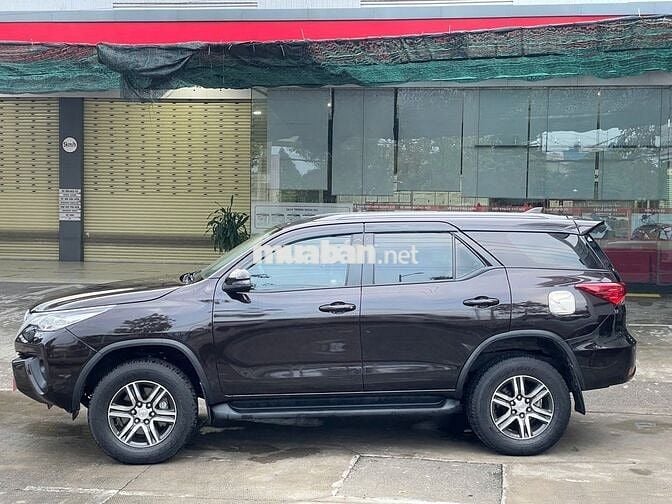 Toyota Fortuner 2.4G 2019 - 76776 km