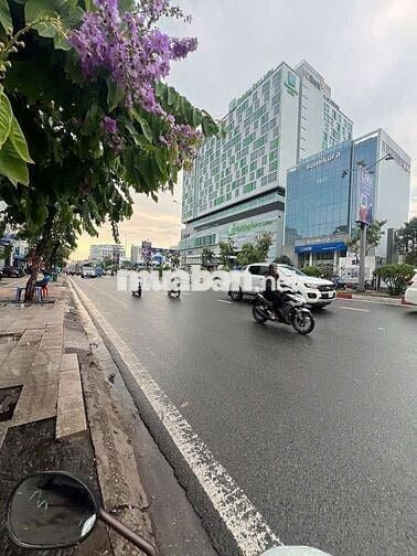 Gấp bán Biệt thự phong cách  Cổ Kim,9 x 15m, 3 tầng, 3pn, 3wc.