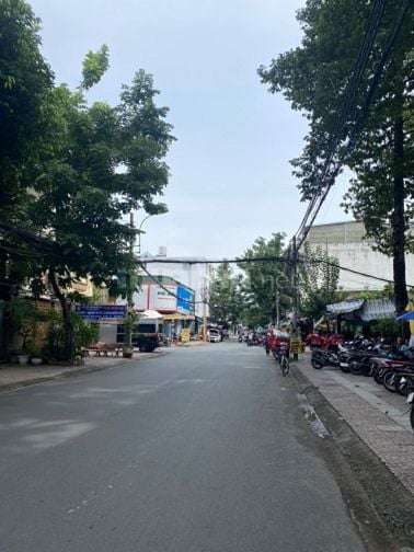 Bán Gấp nhà MT kinh doanh Phạm Nhữ Tăng F4Q8 dt: 6x 18m, 3 lầu st 