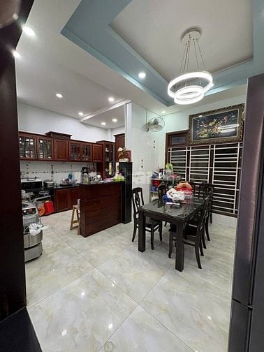 Bán Gấp nhà MT kinh doanh Phạm Nhữ Tăng F4Q8 dt: 6x 18m, 3 lầu st 