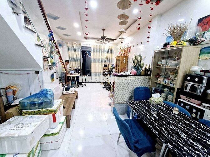 [QUẬN 7] NHÀ 2 TẦNG HẺM 1 TRỤC LÊ VĂN LƯƠNG – NGANG 4m NHỈNH 4 TỶ