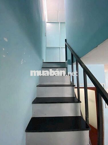 Bán nhà 1/ Trịnh Thị Dối, hẻm xe hơi, gần chợ Gấu, trường học.