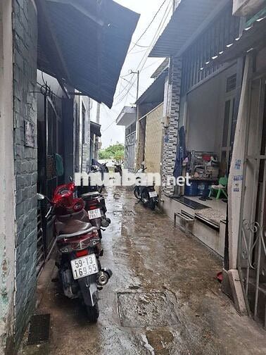Sổ hồng chính chủ  nhà  giáp  gò vấp