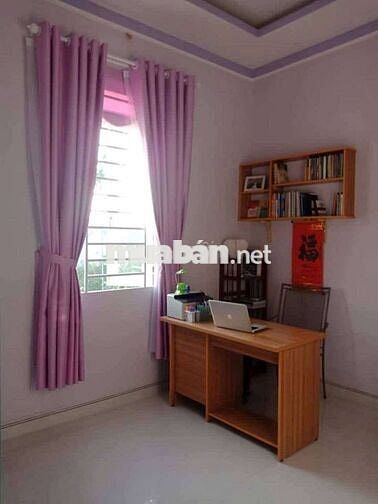 Cho thuê nhà có nội thất gần chợ Bến Thế - p.Tân An