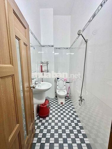 nhà mới đẹp 2PN 2 máy lạnh, máy lọc nước 8tr