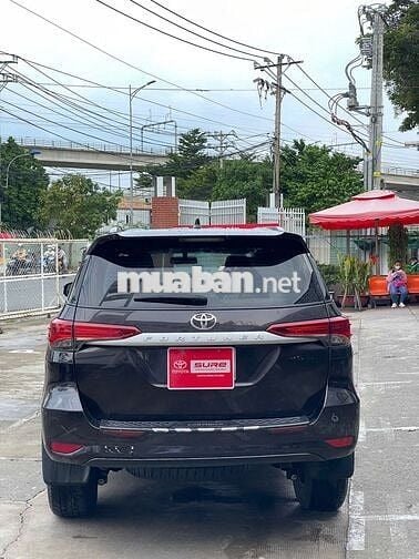 Toyota Fortuner 2.4G 2019 - 76776 km