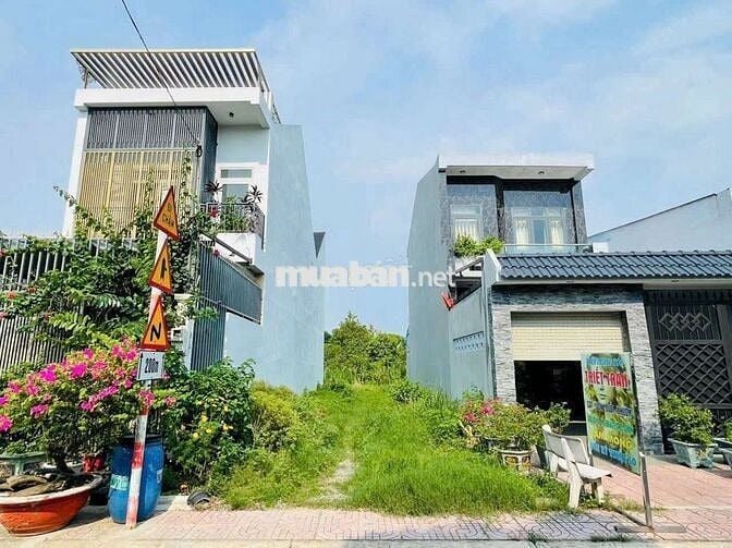 Kẹt vốn 500tr bán nhanh lô đất ở Hoàng Phan Thái