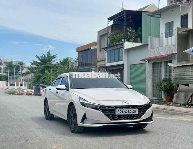 Hyundai Elantra 2024 1.6 AT Đặc biệt - 18000 km