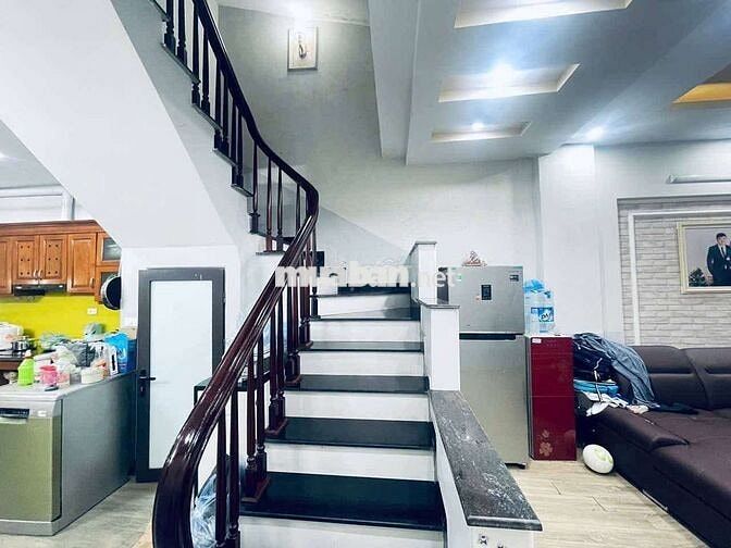 Bán nhà phân lô 5 tầng,ô tô 7c ngủ nhà,La Khê,Hà Đông giá nhỉnh 14 tỷ
