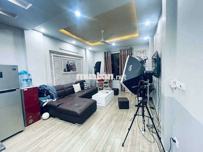 Bán nhà phân lô 5 tầng,ô tô 7c ngủ nhà,La Khê,Hà Đông giá nhỉnh 14 tỷ