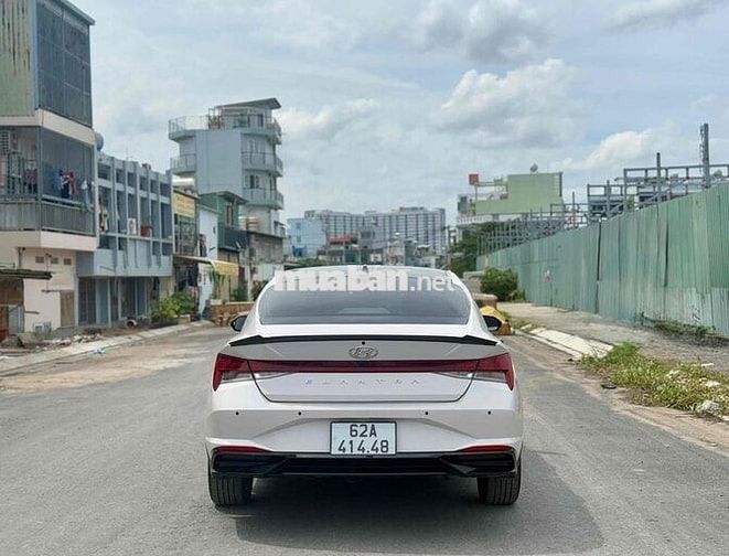 Hyundai Elantra 2024 1.6 AT Đặc biệt - 18000 km