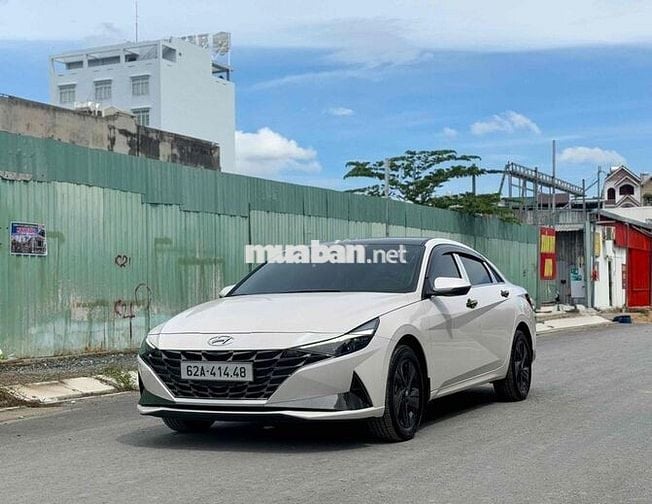 Hyundai Elantra 2024 1.6 AT Đặc biệt - 18000 km