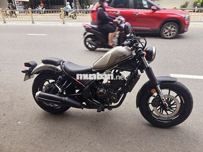 Rebel300 siêu mới chuẩn 9000km bao check hãng