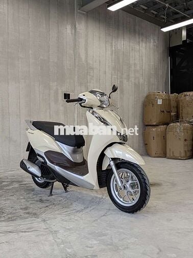 Honda Lead 2018 ngoại hình đẹp - máy êm