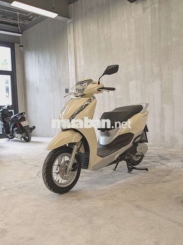 Honda Lead 2018 ngoại hình đẹp - máy êm