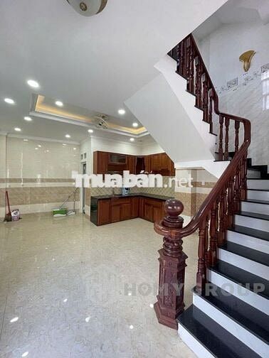 NHÀ 3 LẦU 5PN 5WC, GẦN NGAY GIGAMALL, PHẠM VĂN ĐỒNG, THỦ ĐỨC
