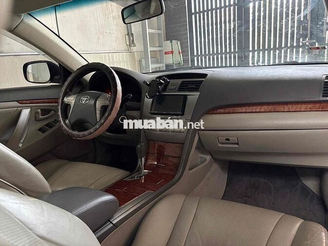 Toyota Camry 2012 2.4G - 240000 km