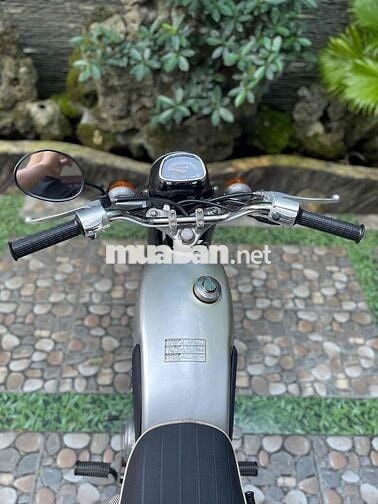 Honda 67 dáng Cl50