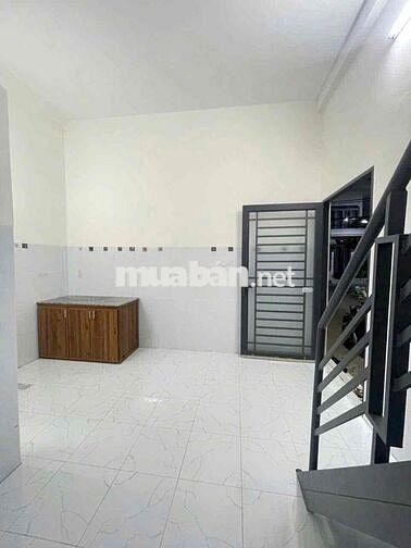 Cho thuê nhà trệt lầu mini 32m2 1máy lạnh hẻm Lê Văn Sô, Bình Thuỷ