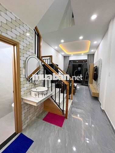Nhà đẹp siu mới tặng nội thất ở hẻm Nguyễn Văn Công