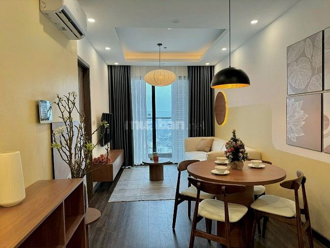 Bán căn 2PN 2WC nội thất cơ bản hoàng huy commerce