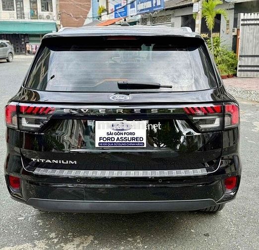 Ford Everest 2022 Titanium 2.0L AT 4x2 - 38000 km