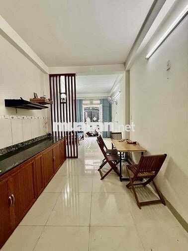 KHU PHAN XÍCH LONG 4 TẦNG HẺM NHỰA XE HƠI ĐƯỜNG HOA ĐÀO CHỈ 7,99 TỶ TL