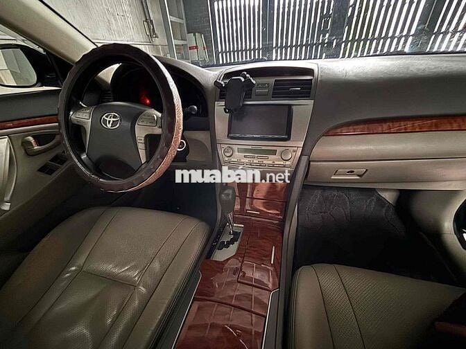 Toyota Camry 2012 2.4G - 240000 km