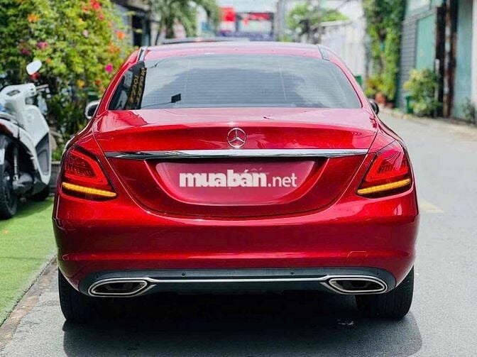 Mercedes Benz C200 Exclusive Model 2020