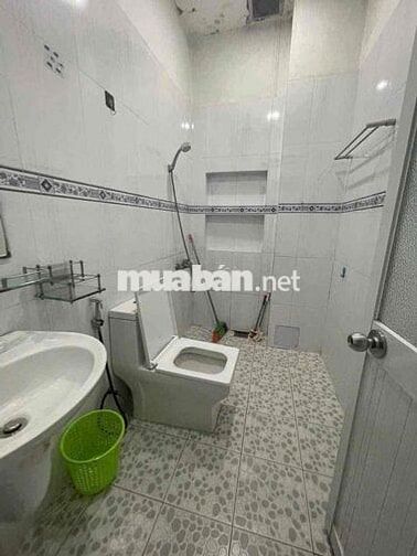 nhà MTKD đường số 1. trệt 3 lầu 4pn 3wc sân thượng