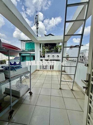 KHU PHAN XÍCH LONG 4 TẦNG HẺM NHỰA XE HƠI ĐƯỜNG HOA ĐÀO CHỈ 7,99 TỶ TL
