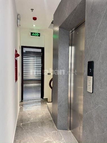 Siêu phẩm 7 tầng thang máy Hoàng Quốc Việt, tầm nhìn mới, đẳng cấp5sao