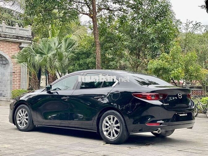 Mazda 3 2020 1.5L Deluxe - 70000 km