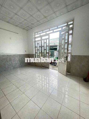 Cho thuê nhà trệt nguyên căn 4,5x17m 2phòng hẻm gần Chợ Bà Bộ QL91B