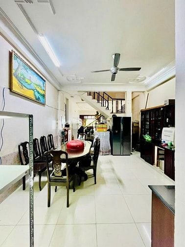 Bán nhà đường 297 Đỗ Xuân Hợp gần chợ Phước Long B quận 9 cũ 100m2