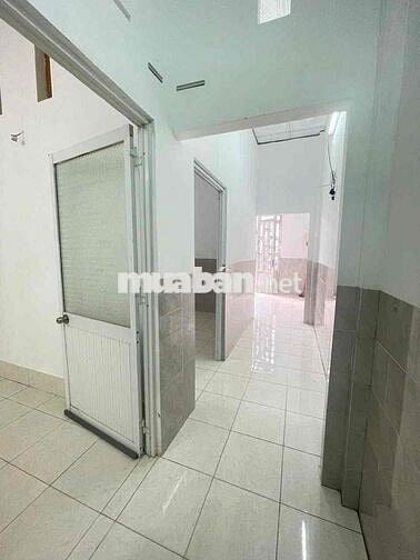 Cho thuê nhà trệt nguyên căn 4,5x17m 2phòng hẻm gần Chợ Bà Bộ QL91B