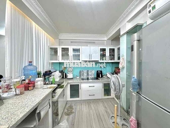 HUỲNH VĂN BÁNH PHÚ NHUẬN 5TẦNG - 3PN HẺM THÔNG , SÁT MẶT TIỀN 7,7TỶ TL