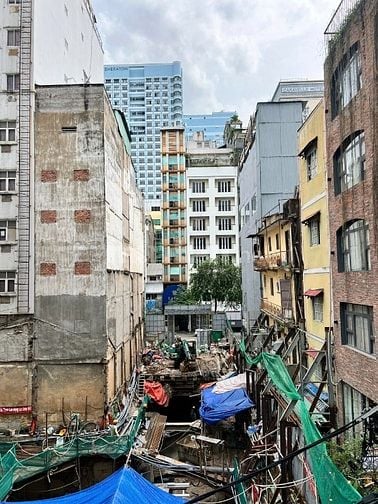 Cho thuê nhà mặt tiền Đông Du, P. Bến Nghé, Q1 – Trung tâm sầm uất, hợ