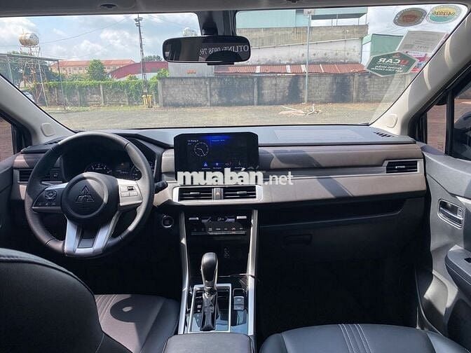 Mitsubishi Xpander 2024 Premium 1.5 AT - 42000 km