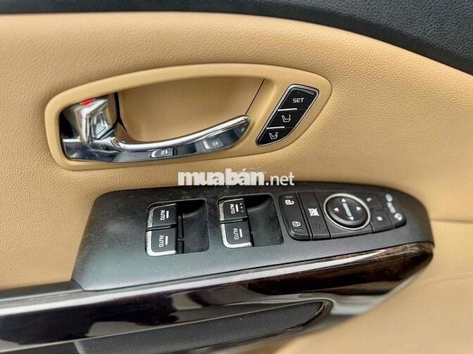 KIA SEDONA 3.3 PREMIUM 2020 MÁY XĂNG