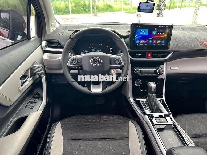 Toyota Veloz Top sx 2022 màu đỏ bản full kịch