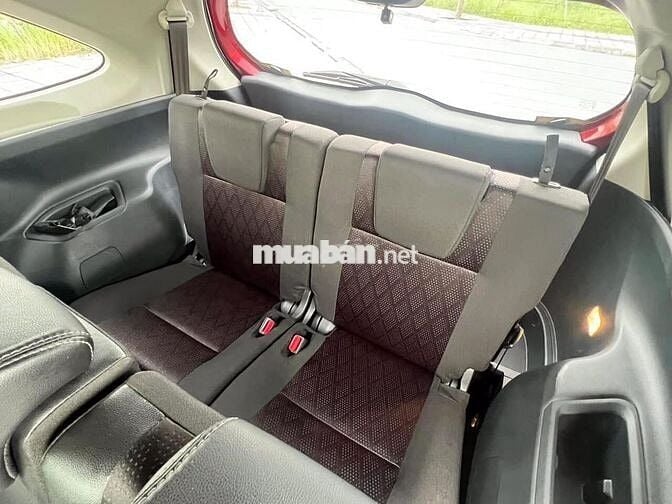 Toyota Veloz Top sx 2022 màu đỏ bản full kịch