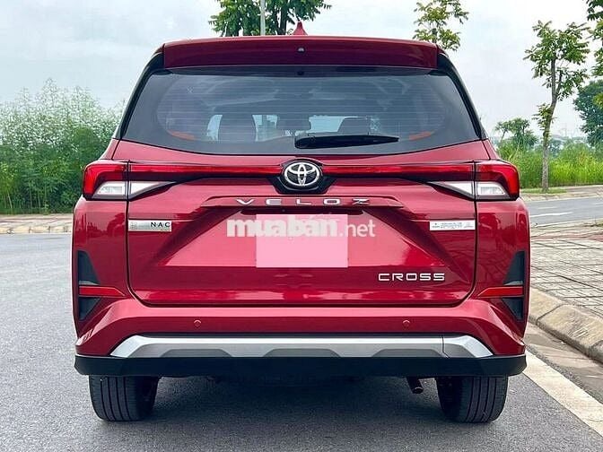 Toyota Veloz Top sx 2022 màu đỏ bản full kịch