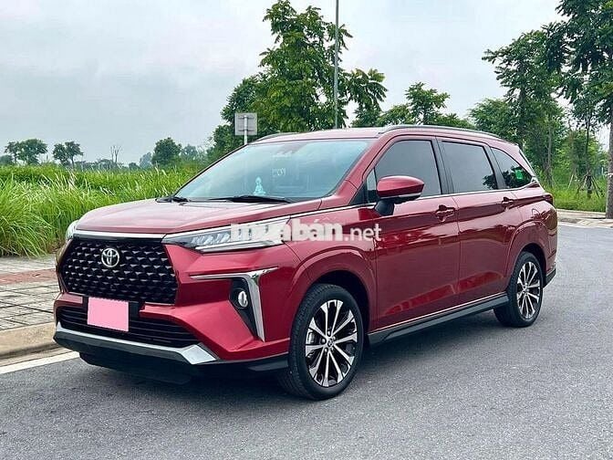 Toyota Veloz Top sx 2022 màu đỏ bản full kịch