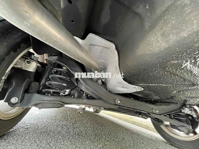 Focus 2011 2.0 AT Ghia 1 chủ mua mới odo 5 vạn