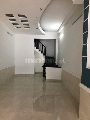 Chính chủ bán nhà mặt tiền Ngô Gia Tự, Quận 10, 4x18m, 3 lầu, ST
